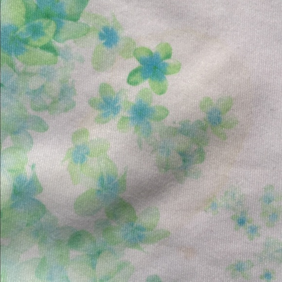 Lululemon Power Pose tank - Picture 4 of 9